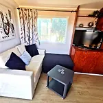Casa Azul-tiny House With Fantastic View, Big Outdoor Space And Pool