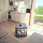Casa Azul-tiny House With Fantastic View, Big Outdoor Space And Pool Nyaraló