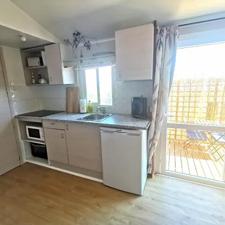 Casa Azul-tiny House With Fantastic View, Big Outdoor Space And Pool Vakantiehuis