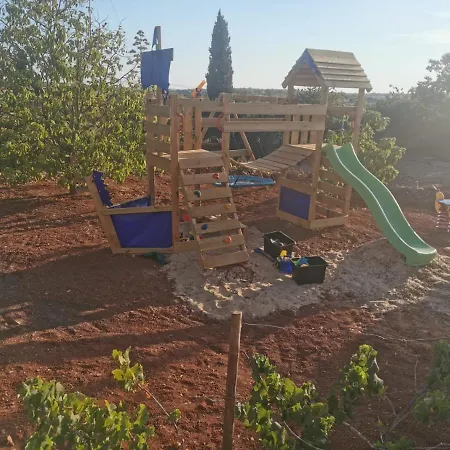 Dom wakacyjny Casa Azul-tiny House With Fantastic View, Big Outdoor Space And Pool Silves