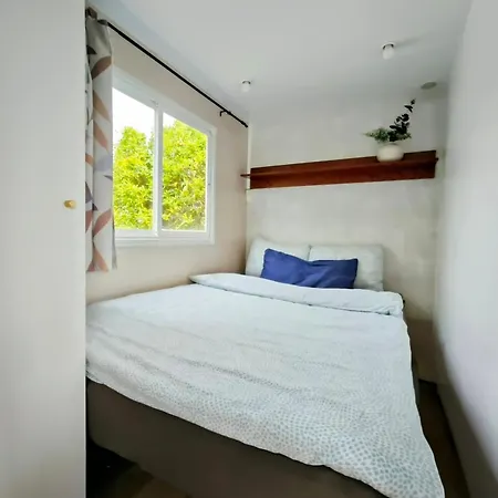 Casa Azul-tiny House With Fantastic View, Big Outdoor Space And Pool