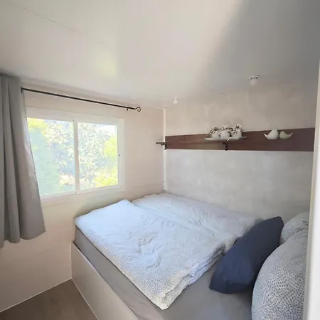 Nyaraló Casa Azul-tiny House With Fantastic View, Big Outdoor Space And Pool