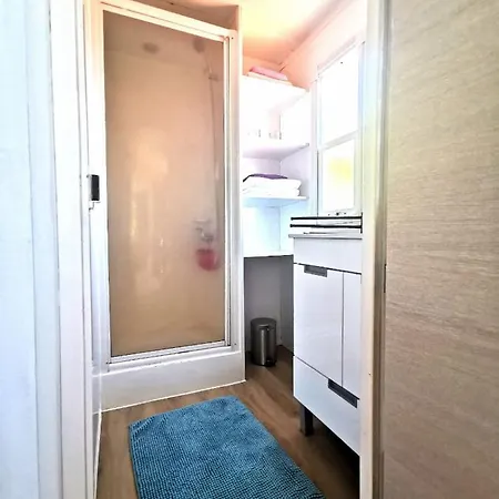 Casa Azul-tiny House With Fantastic View, Big Outdoor Space And Pool